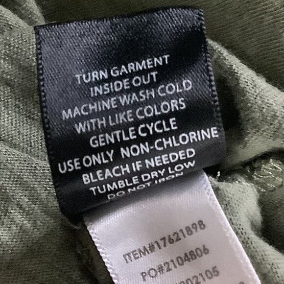 Torrid Womens Graphic Tank Top Size 4 Green Wander By The Moonlight Classic Fit - Picture 6 of 11